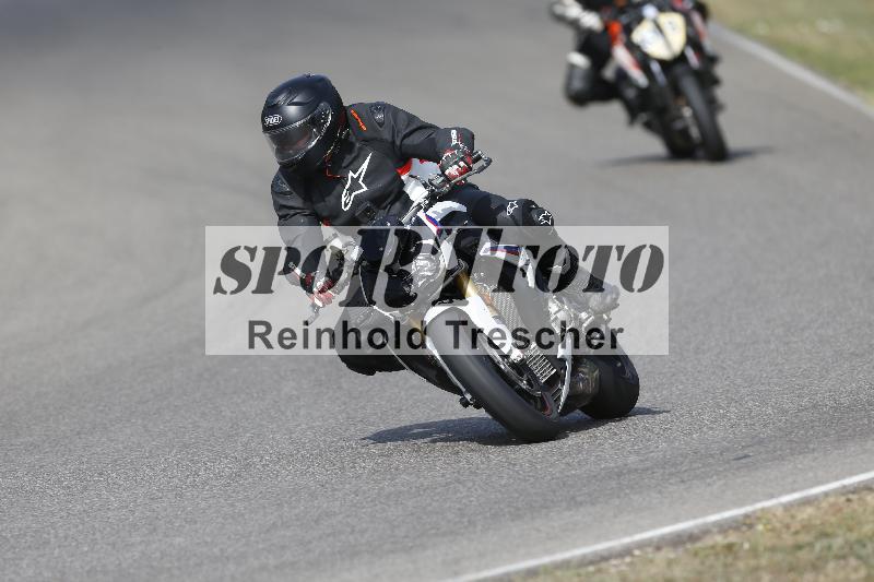 /37 09.08.2026  Pluess Motosport ADR/Einsteiger/unklar